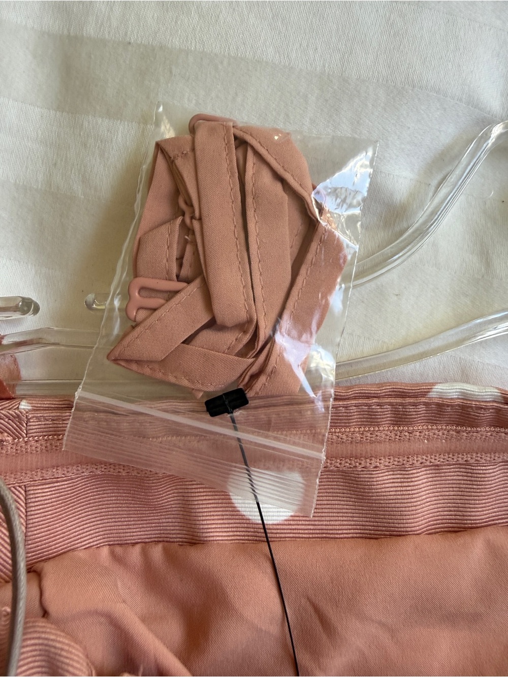NEW YORK & COMPANY Eva Mendes Del Mar Dress in Honey Puff Sz 8 NWT - Picture 7 of 15